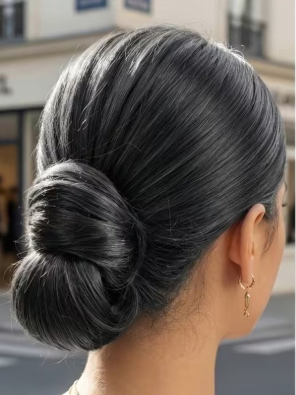 CLAW LIP BUN in Grey